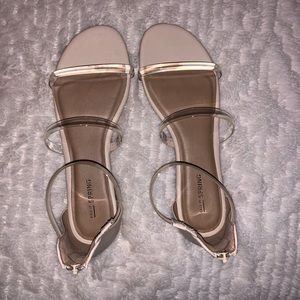 Clear strap sandals 🔥 for spring!!